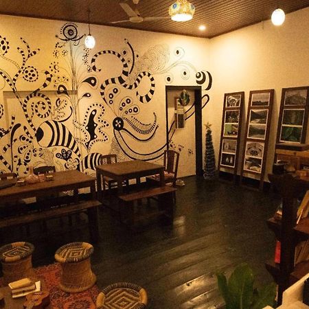 Bunk House Fort Kochi ภายนอก รูปภาพ