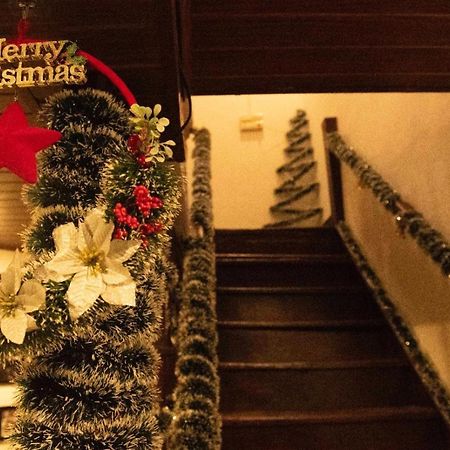 Bunk House Fort Kochi ภายนอก รูปภาพ