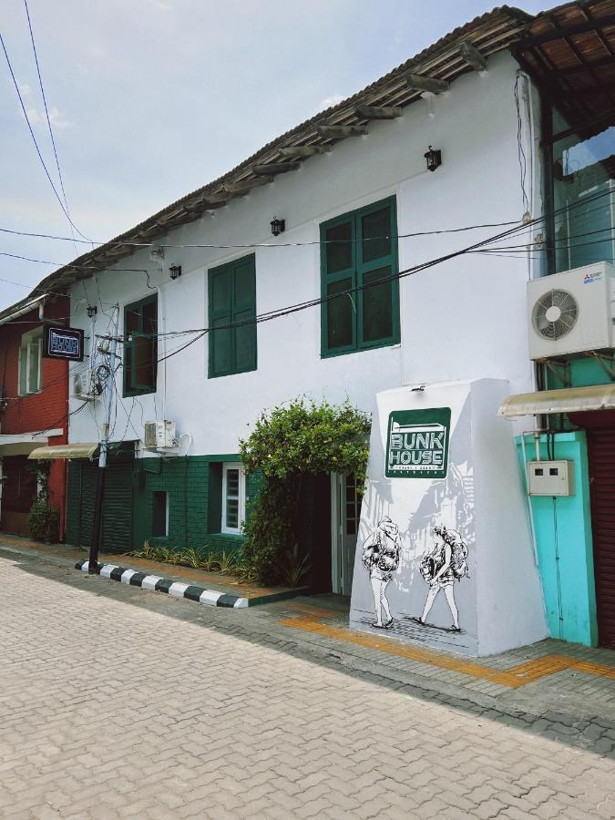 Bunk House Fort Kochi ภายนอก รูปภาพ