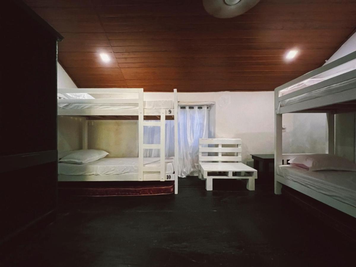 Bunk House Fort Kochi ภายนอก รูปภาพ