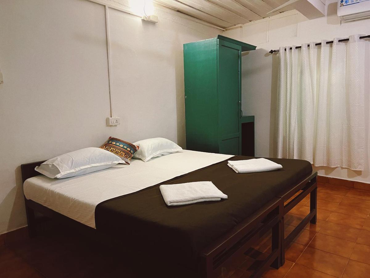 Bunk House Fort Kochi ภายนอก รูปภาพ