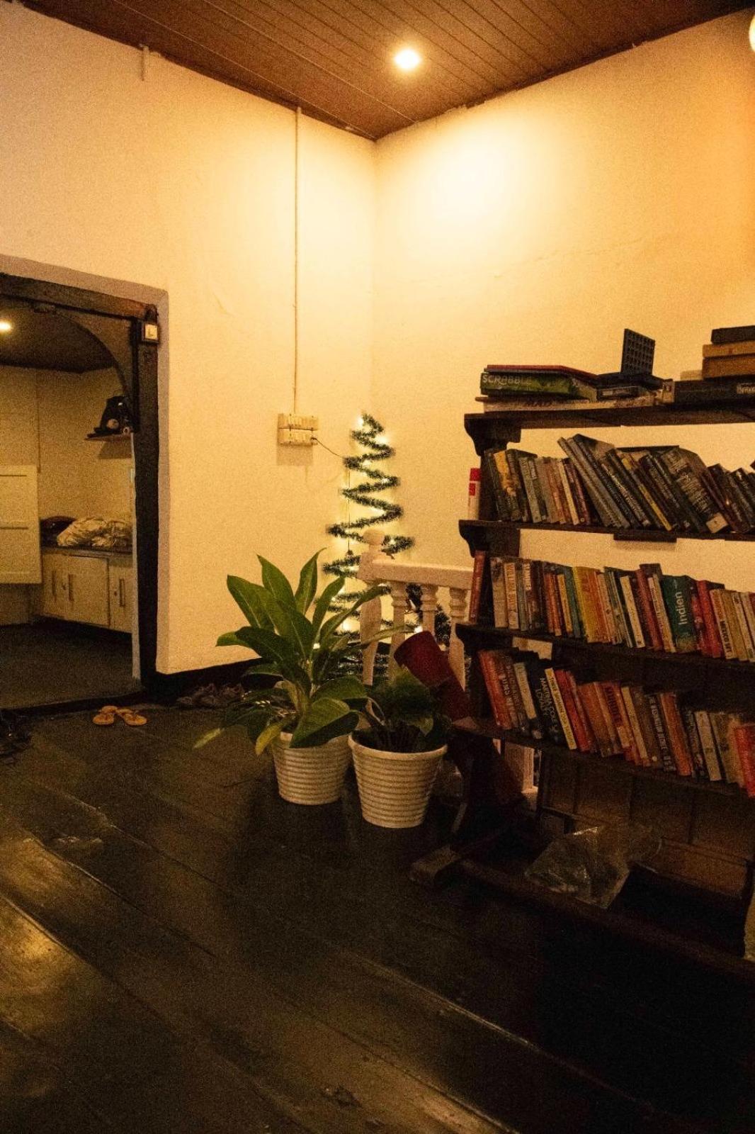 Bunk House Fort Kochi ภายนอก รูปภาพ